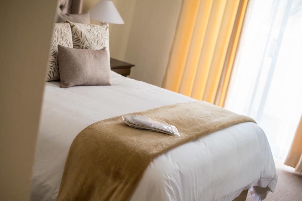 Jacaranda Hotel Harare Kültér fotó