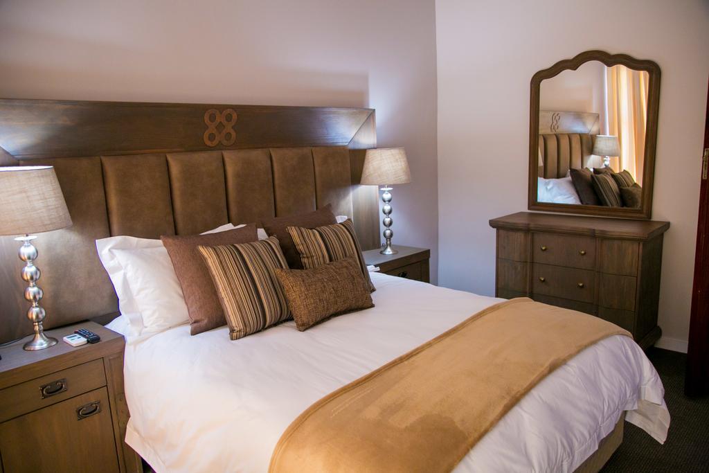 Jacaranda Hotel Harare Kültér fotó