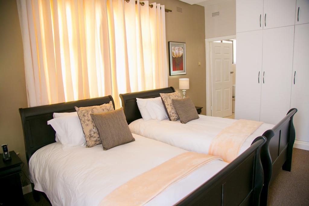 Jacaranda Hotel Harare Kültér fotó